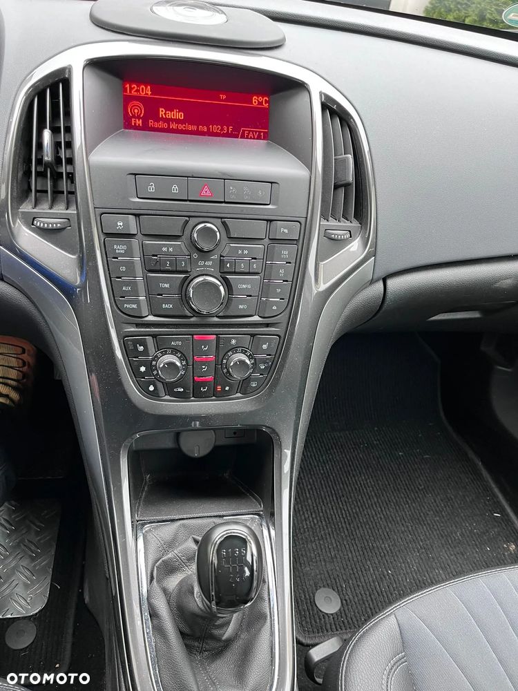 Opel Astra 2.0 CDTI DPF SportsTourer Style - 14