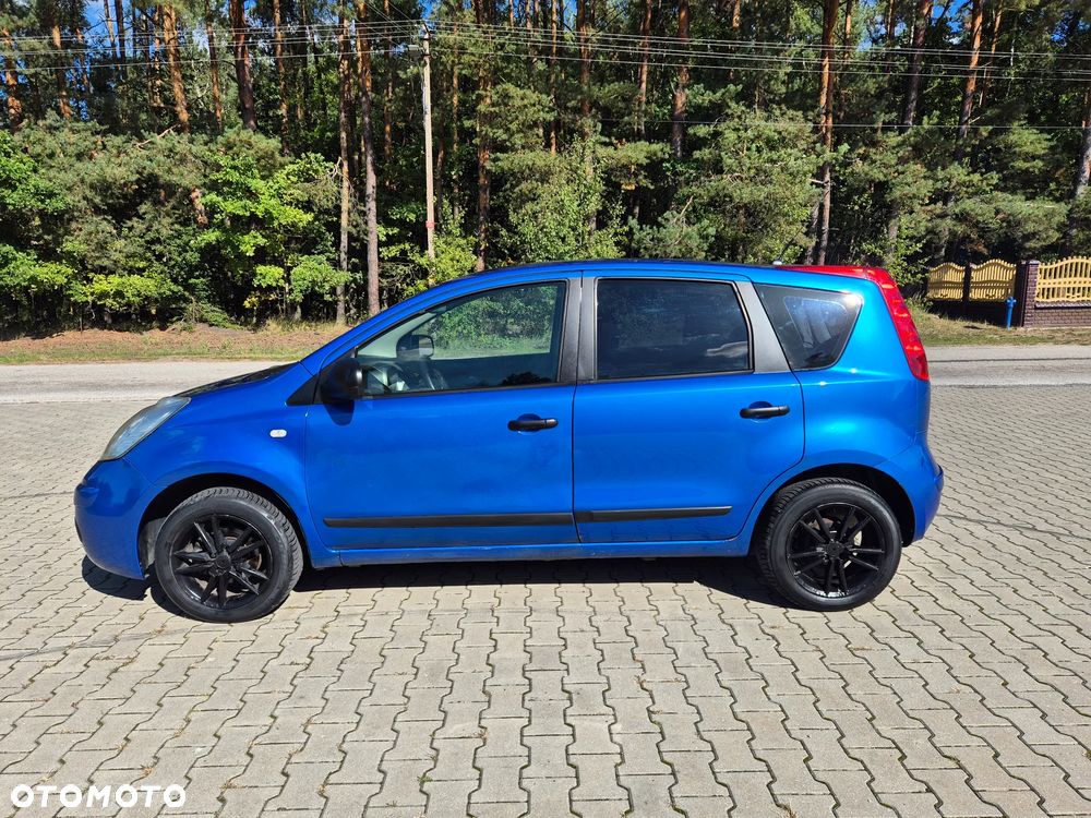 Nissan Note 2007 photo 2