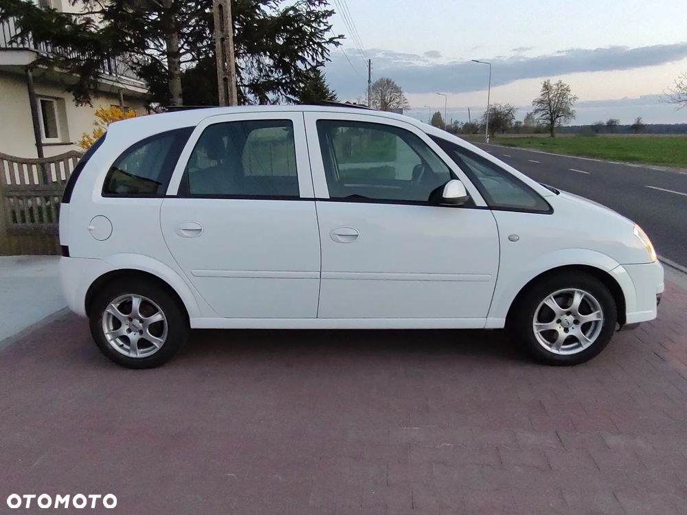 Opel Meriva 1.6 16V Selection 110 Jahre - 18
