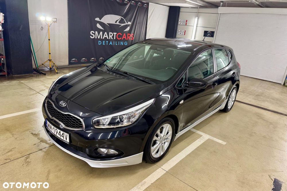 Kia Ceed - 1