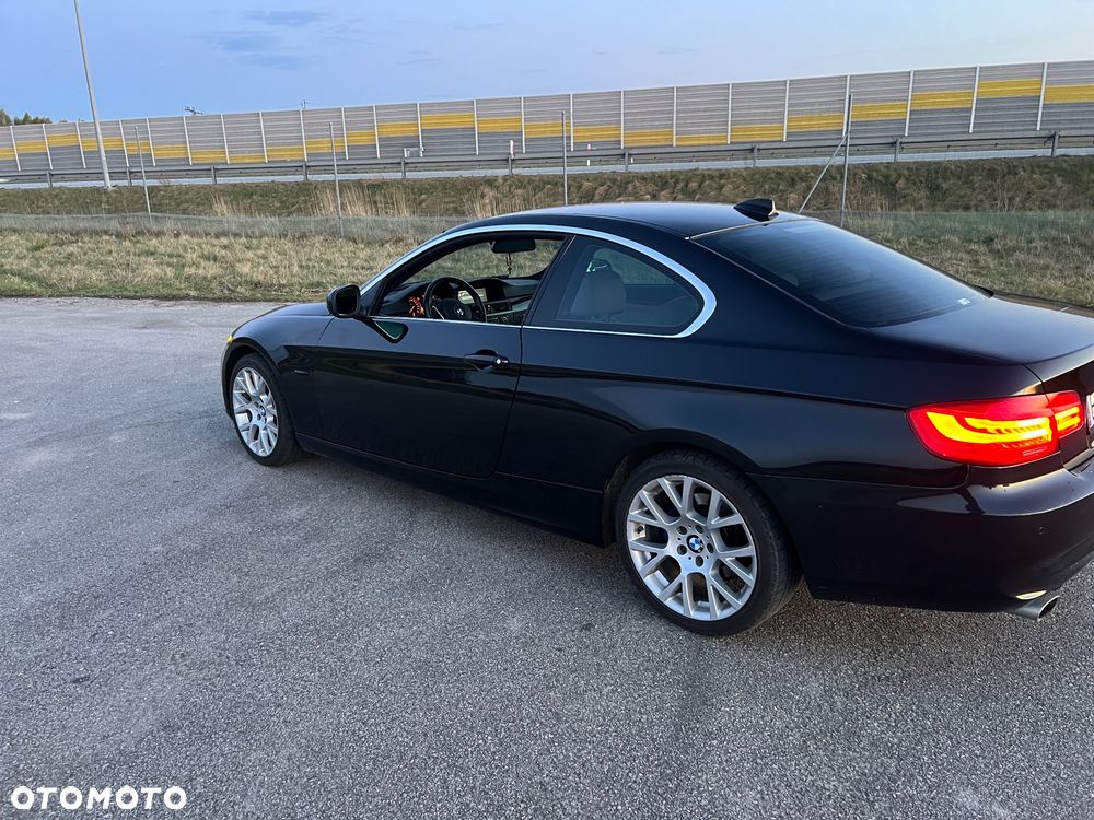 BMW Seria 3 320d - 2