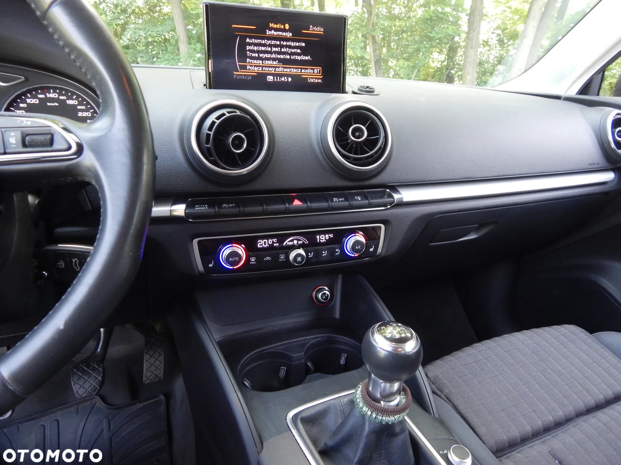Audi A3 1.6 TDI Sportback Ambiente - 4