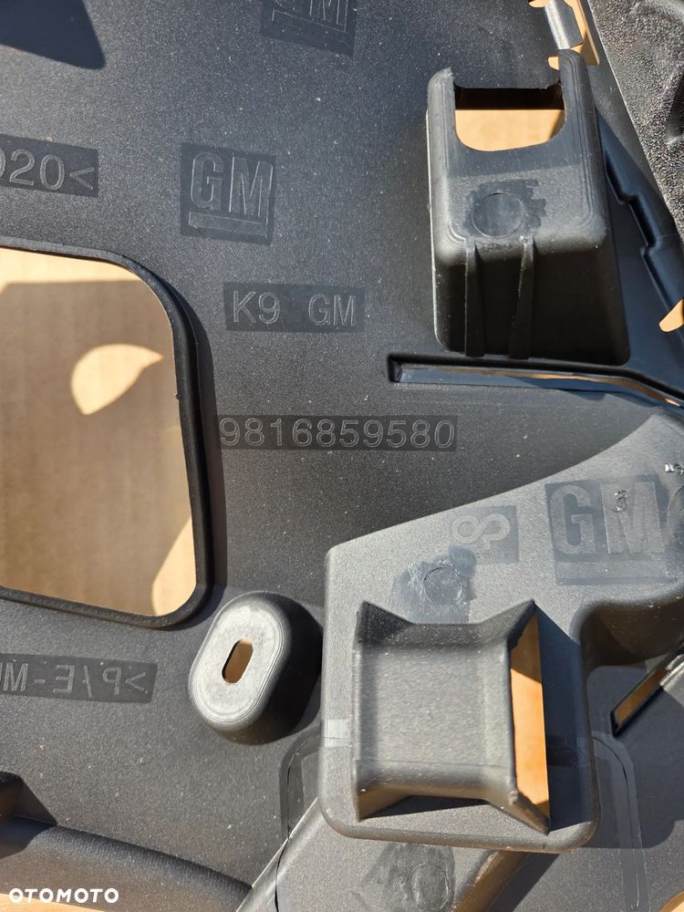 Stelaż Grill atrapa chłodnicy Opel Combo E 9816859580 Wzmocnienie stelaż zderzaka atrapy grila Opel Combo E - 12