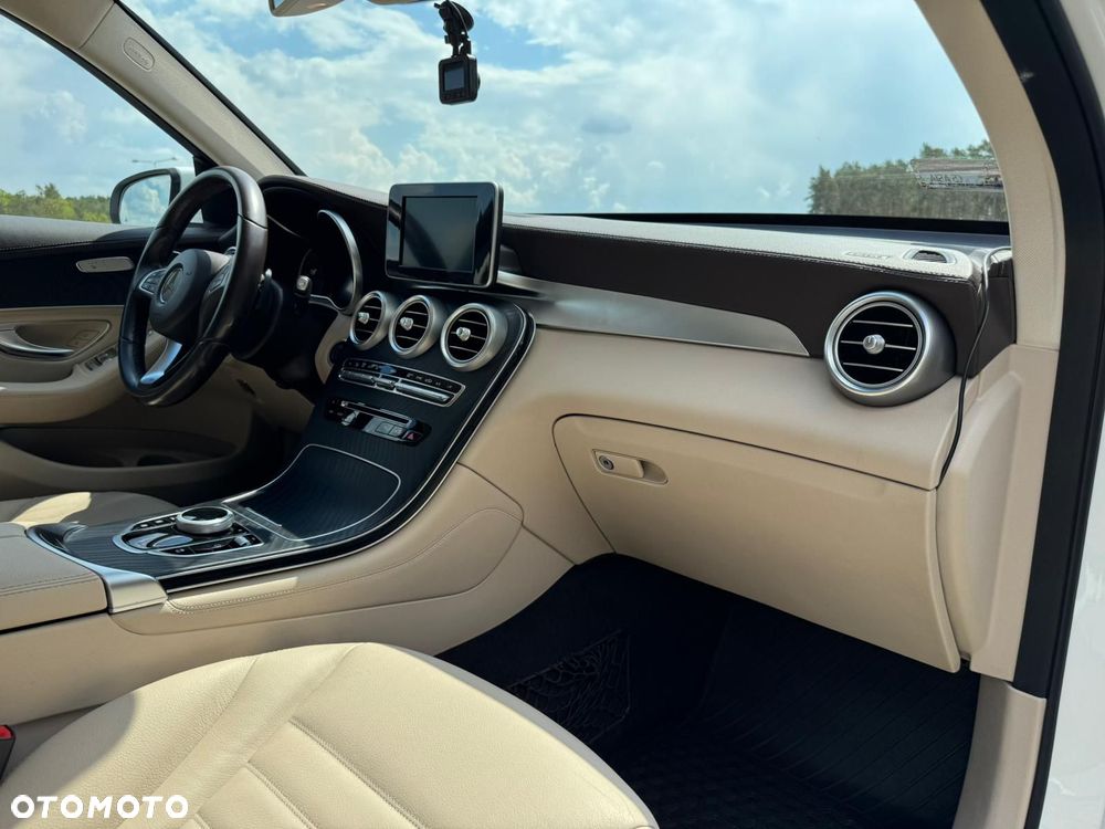 Mercedes-Benz GLC 250 4-Matic - 15