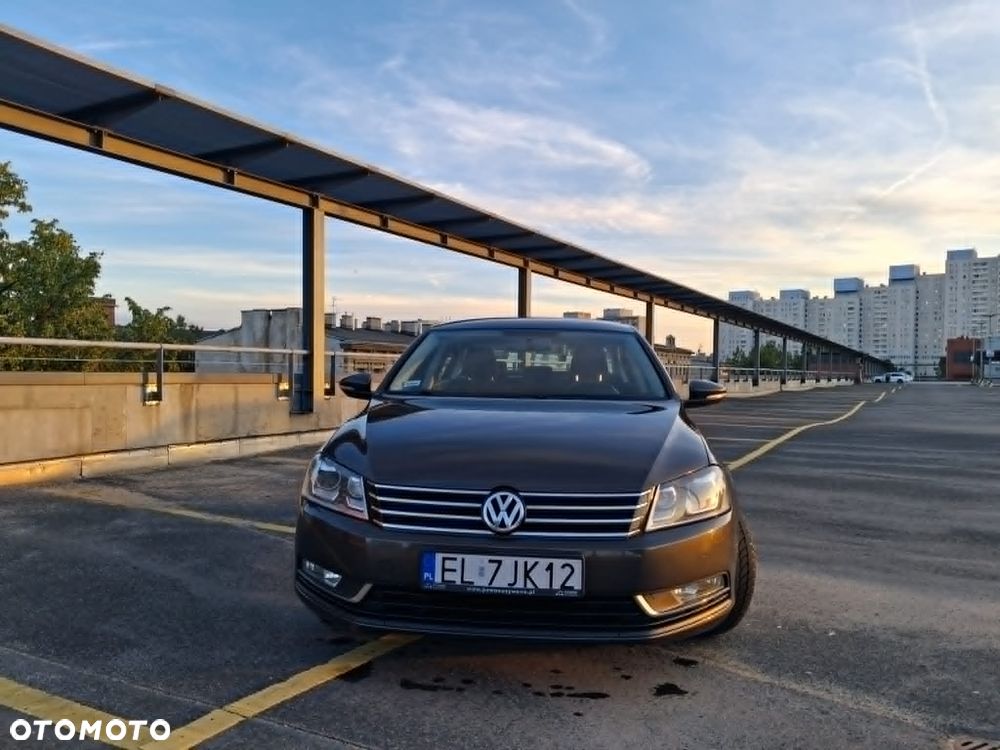 Volkswagen Passat 1.4 TSI BMT Comfortline - 3