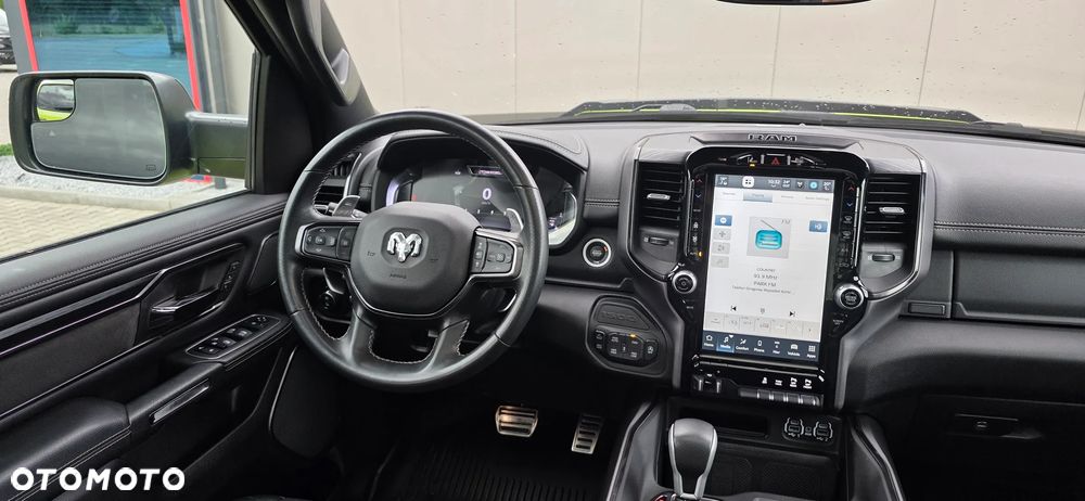 Dodge RAM 5.7 4x4 - 17