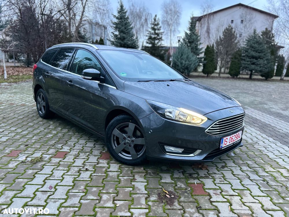 Ford Focus Turnier 1.5 EcoBoost Start-Stopp-System Titanium - 1