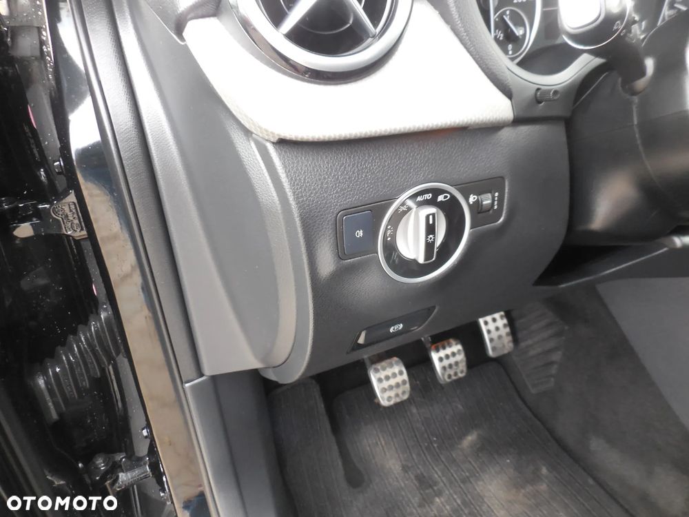 Mercedes-Benz Klasa B - 19