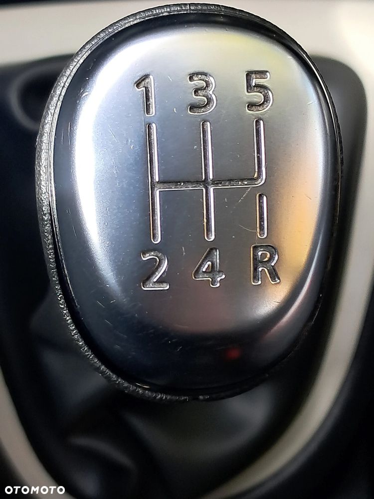 Renault Captur - 26