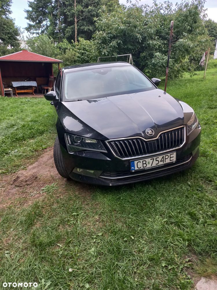 Skoda Superb 2.0 TDI Ambition DSG - 2