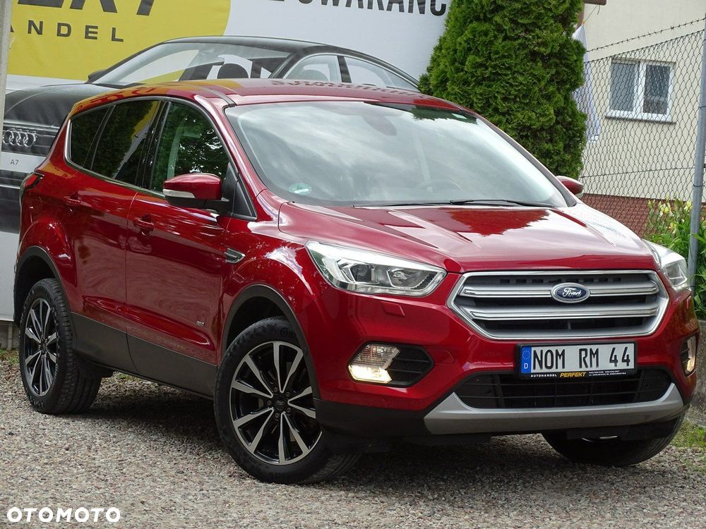 Ford Kuga - 2