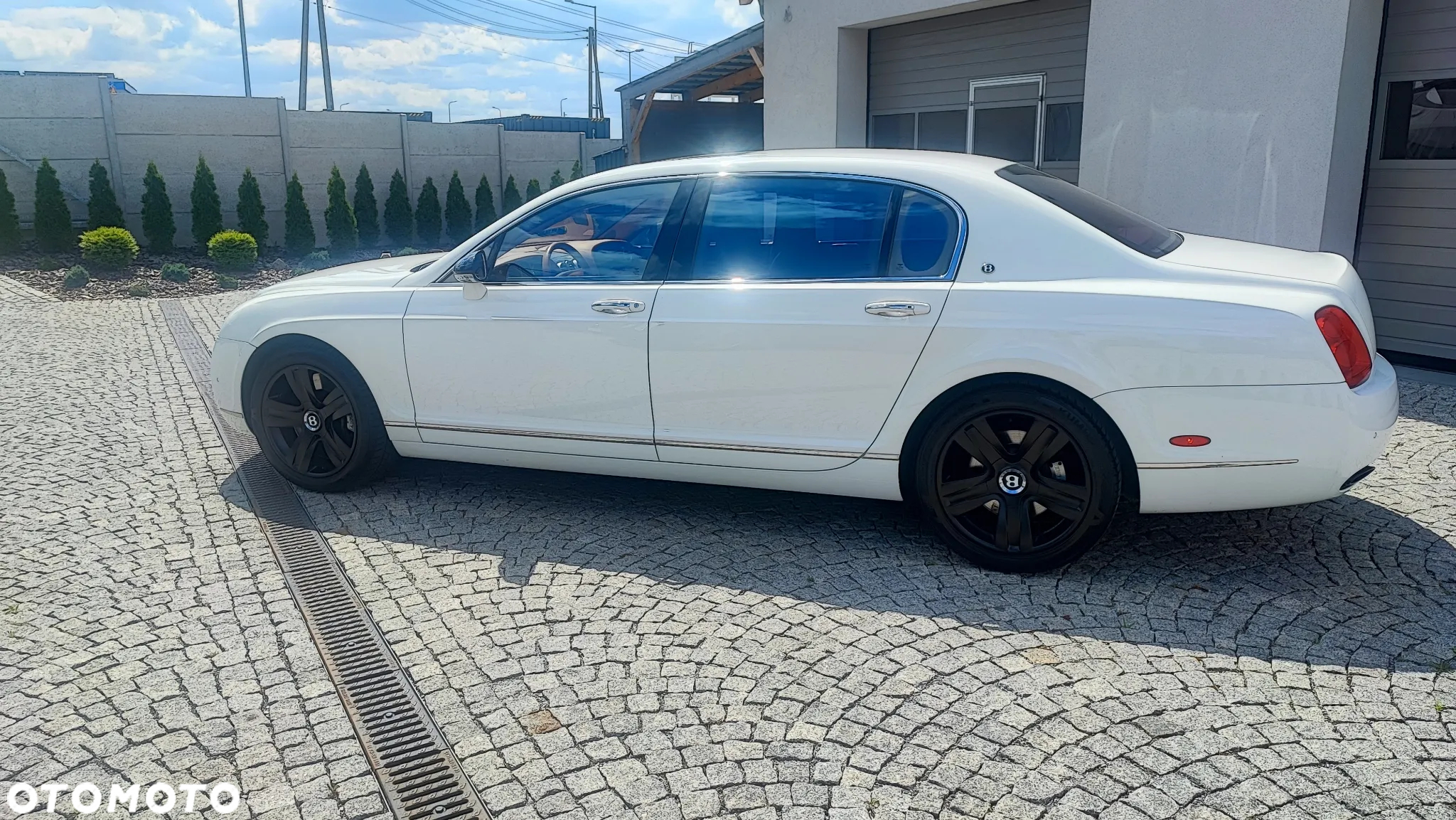Bentley Flying Spur Continental - 3