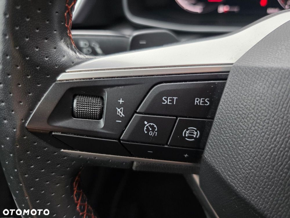 Seat Leon 1.5 eTSI FR DSG - 12