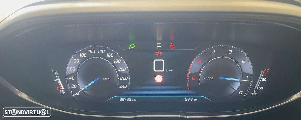 Peugeot 3008 1.5 BlueHDi Allure Pack EAT8 - 14