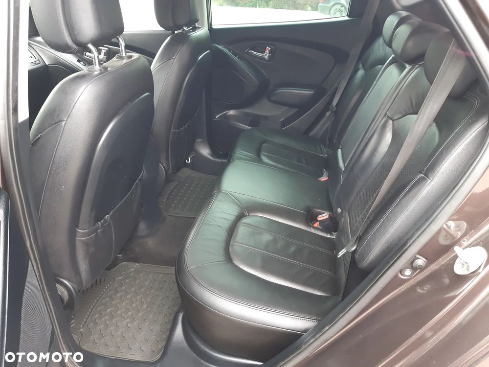 Hyundai ix35 2.0 CRDi Premium 2WD - 17
