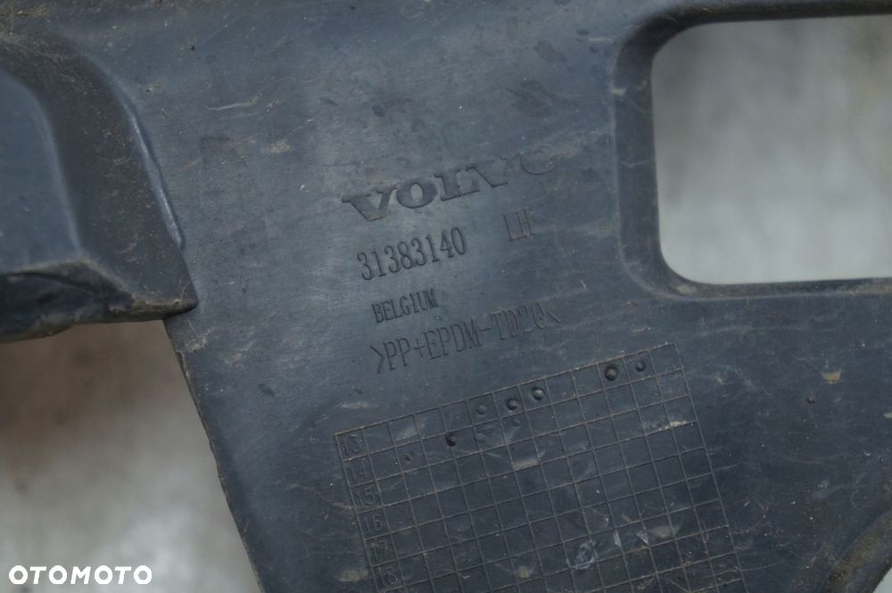 volvo s60 ii v60 ślizg mocowanie zderzaka lewy przód przedni 31383140 - 3