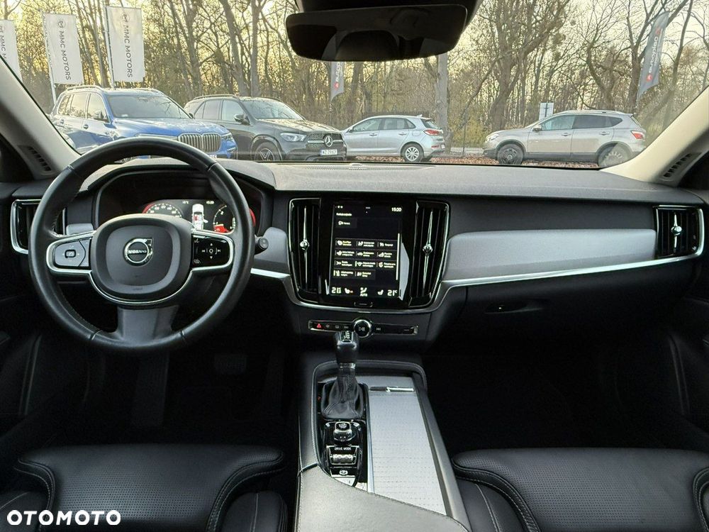 Volvo V90 Cross Country D5 SCR AWD Pro - 24