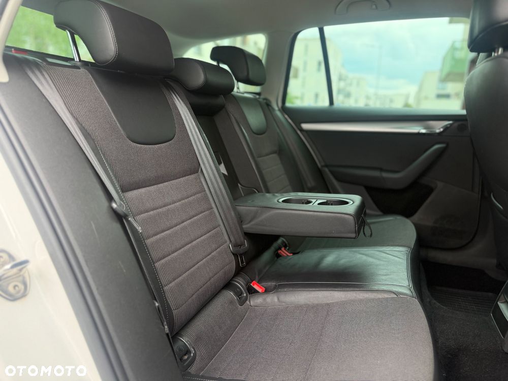 Skoda Octavia - 20