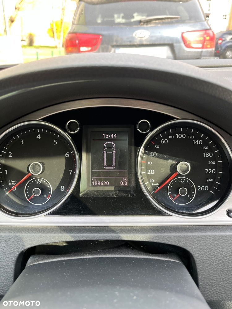 Volkswagen Passat 1.8 TSI Comfortline DSG - 2