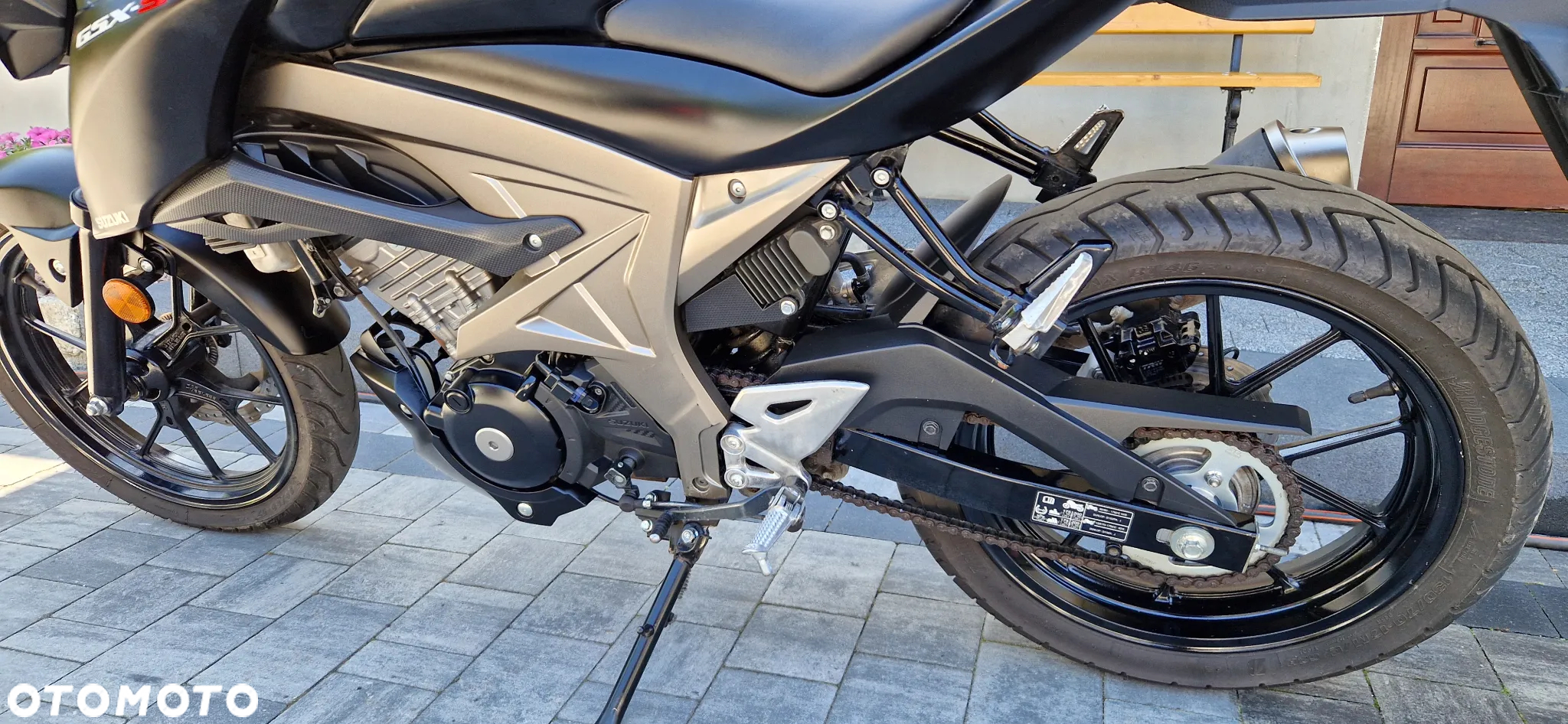 Suzuki GSX - 10