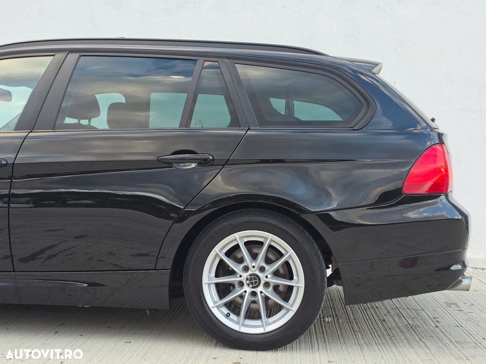 BMW Seria 3 320d DPF Aut. Edition Exclusive - 14