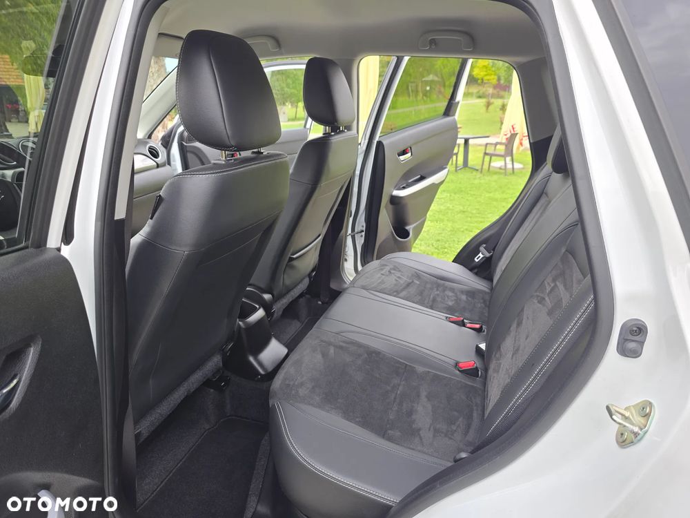 Suzuki Vitara 1.6 (4x4) Allgrip Comfort+ - 33