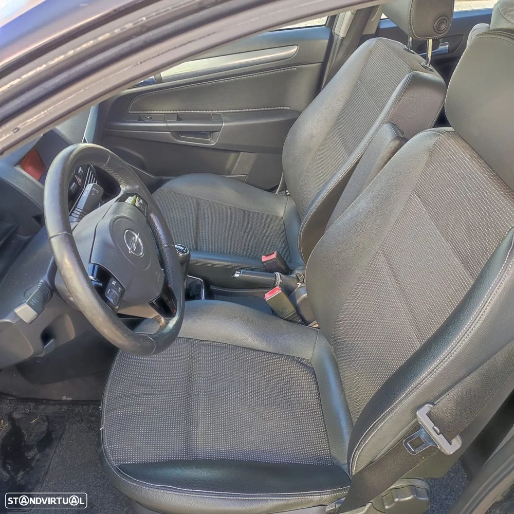 Opel Astra 1.7 CDTI Cosmo - 8