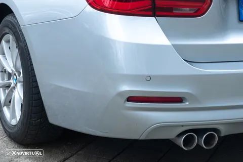 BMW 320 - 13