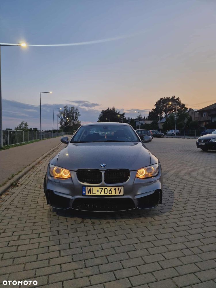 BMW Seria 3 318i - 2