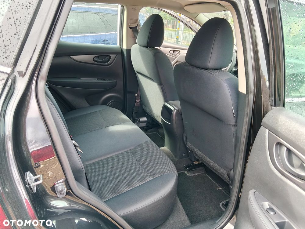 Nissan Qashqai - 12
