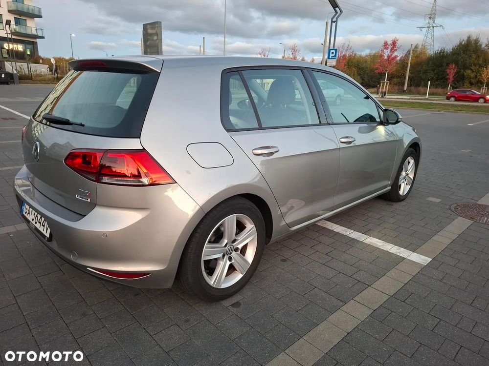 Volkswagen Golf 1.4 TSI BMT Highline Perfectline - 4