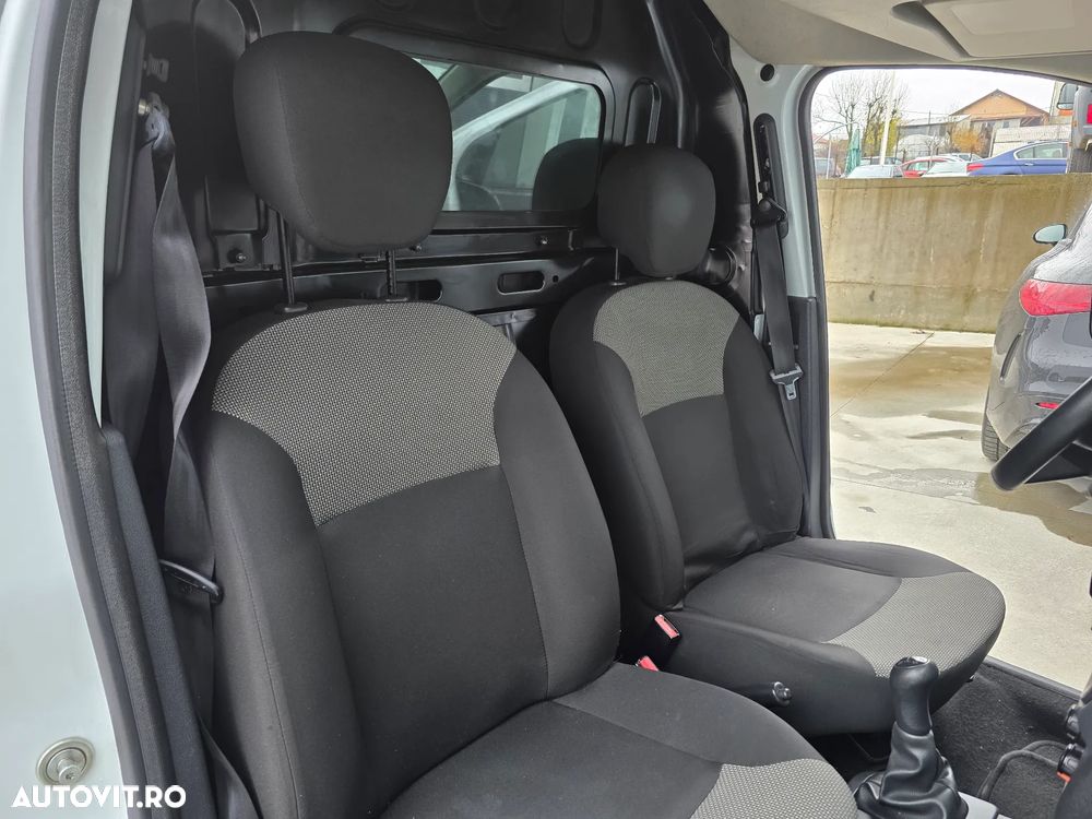 Dacia Dokker dCi 90 Laureate - 13