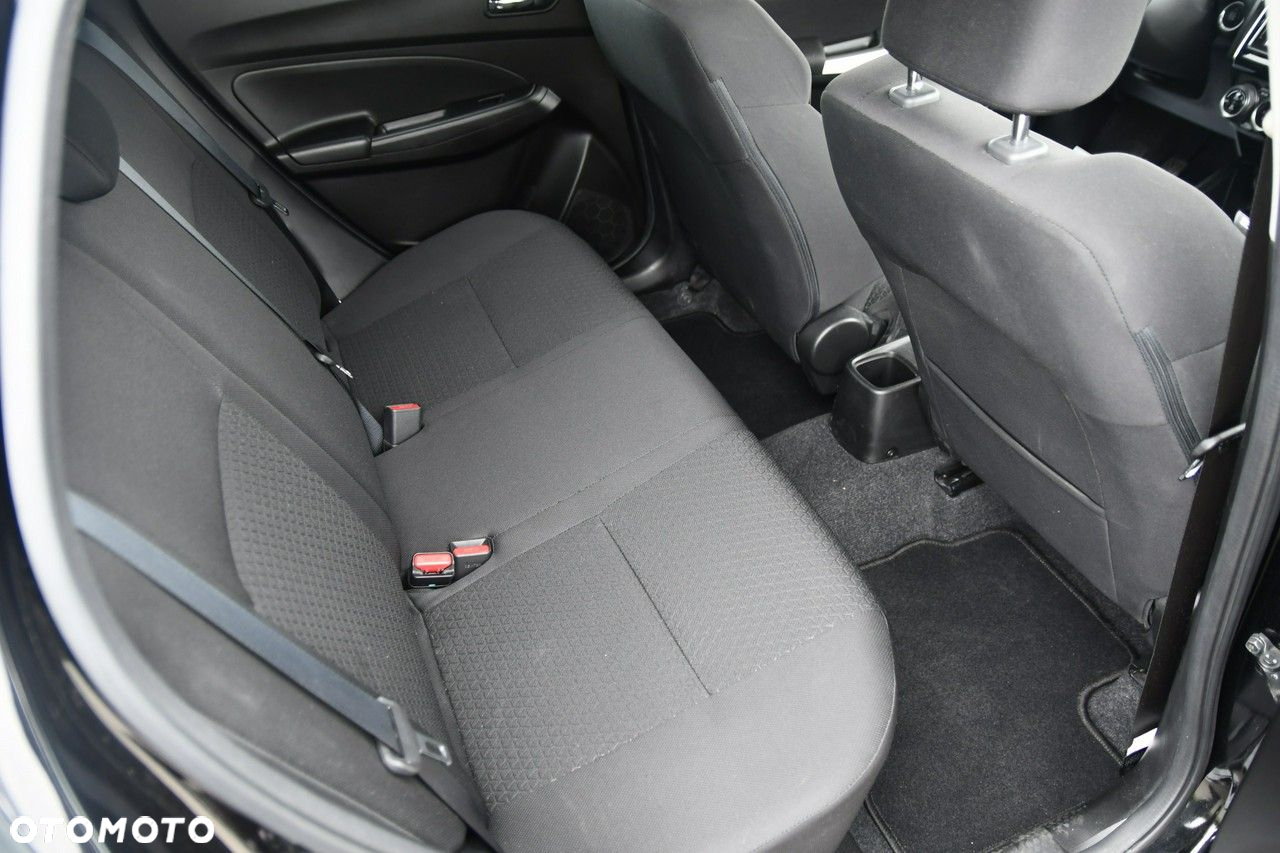 Suzuki Swift - 22