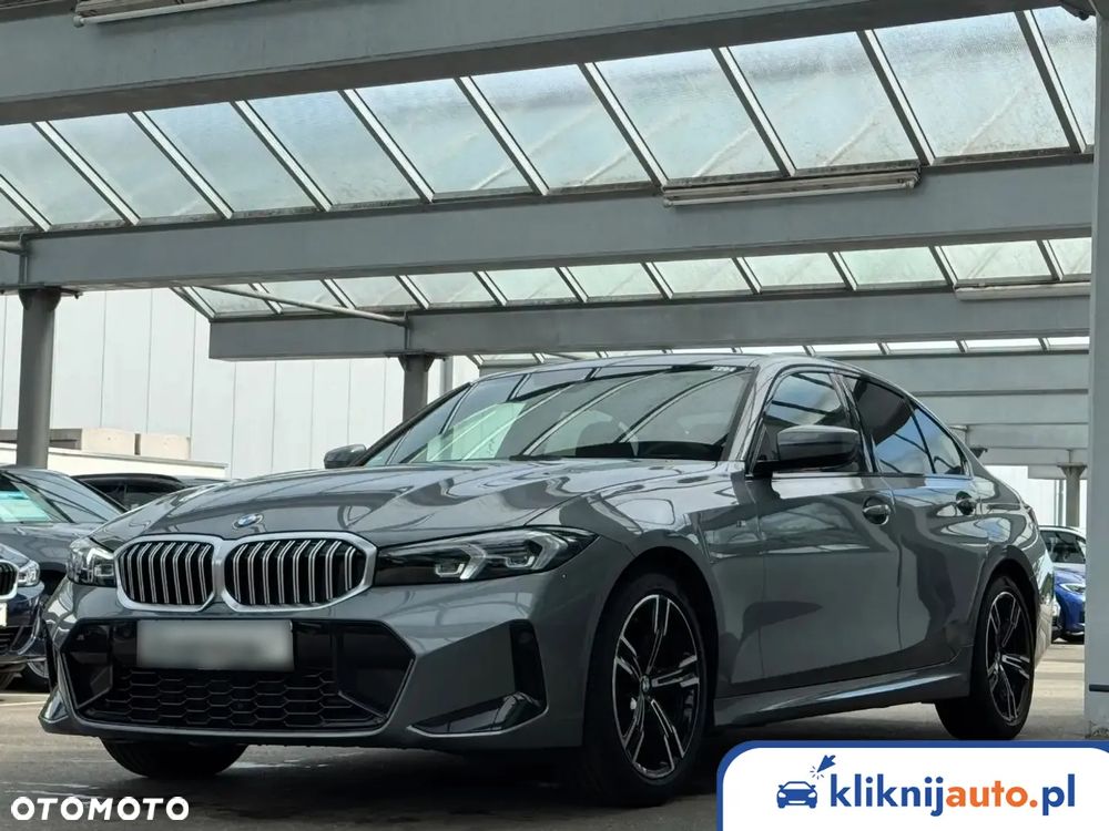 BMW Seria 3 318i - 2