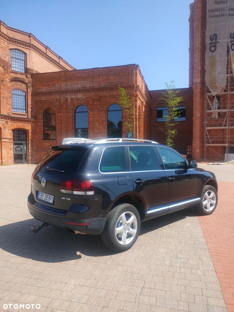 Volkswagen Touareg - 4