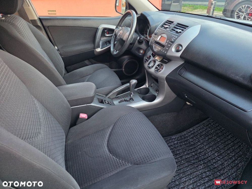 Toyota RAV4 2.0 4x4 Automatik - 18