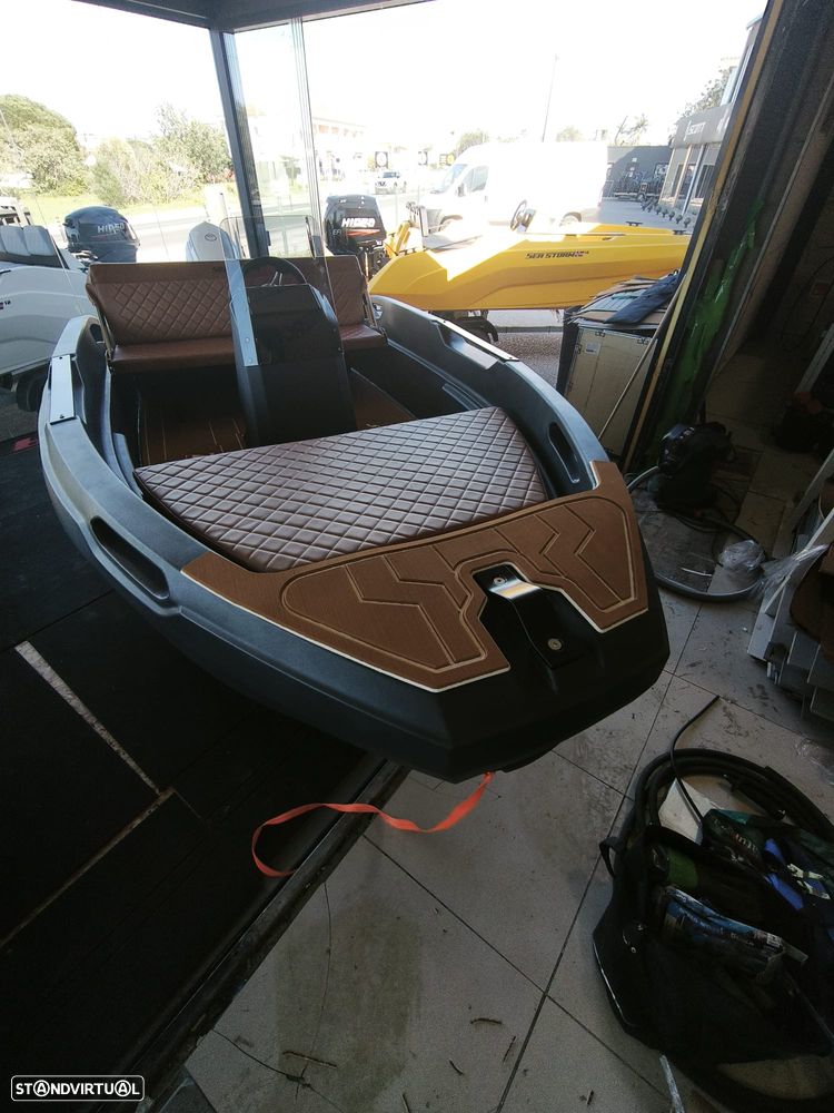 SeaStorm Boat 13S - 2