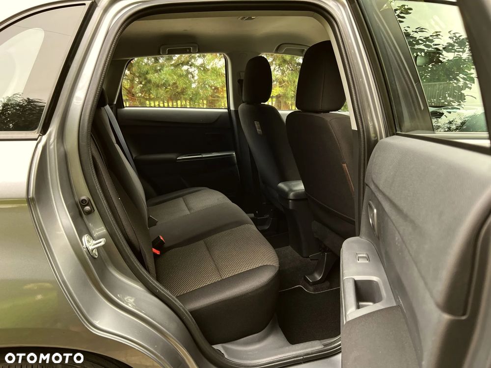 Mitsubishi ASX 1.6 Invite - 24