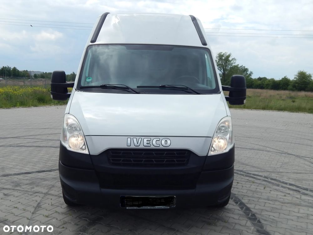 Iveco DAILY 35S15 2,3HPI L2H2 LIFT - 3