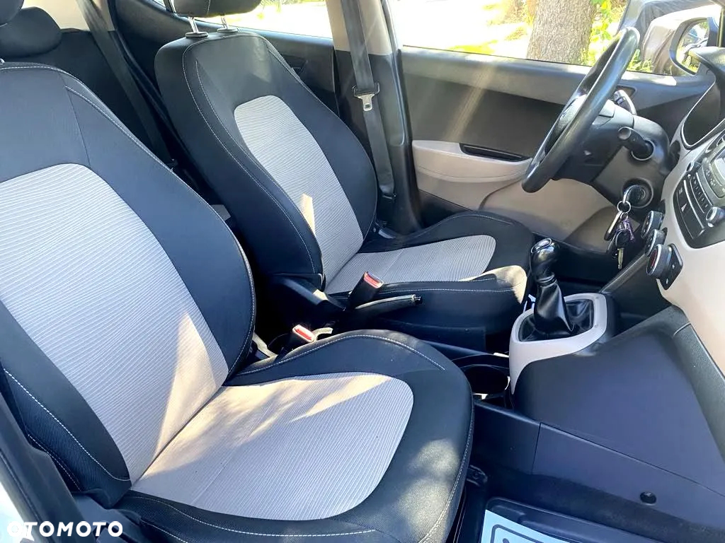 Hyundai i10 1.0 BlueDrive Access - 30