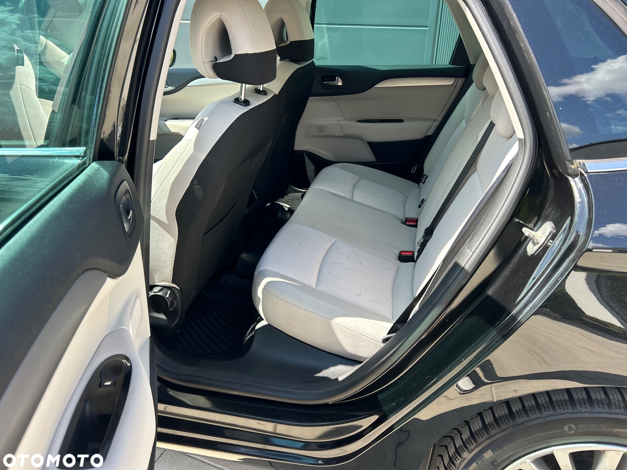 Citroën C4 1.6 VTi Exclusive - 29