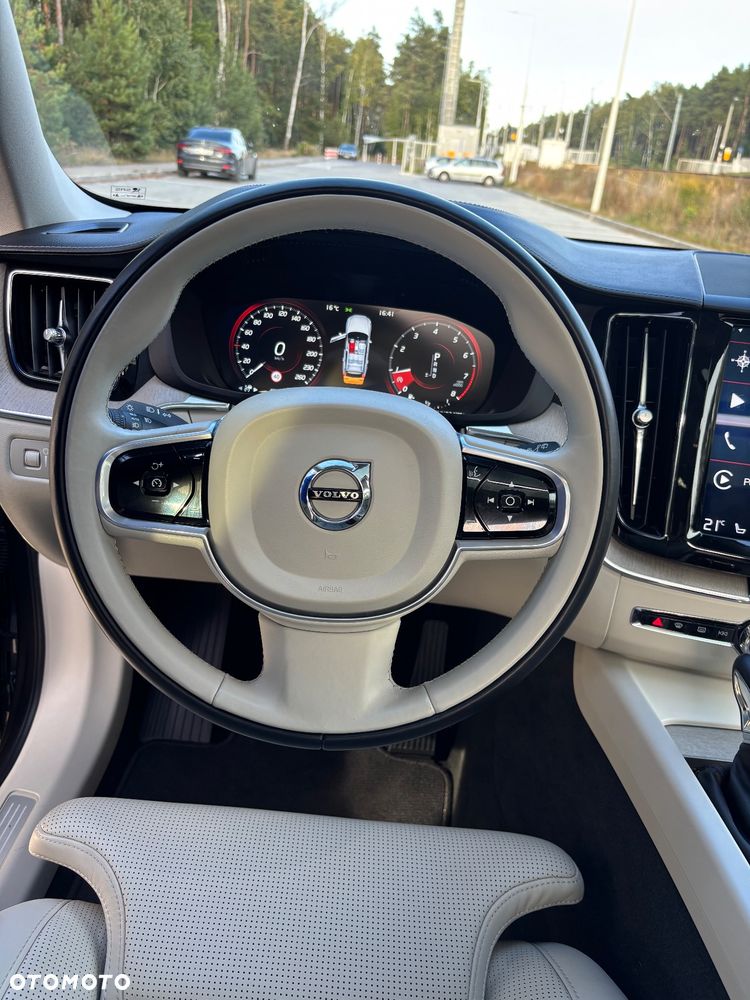 Volvo XC 60 T5 AWD Geartronic Inscription - 6