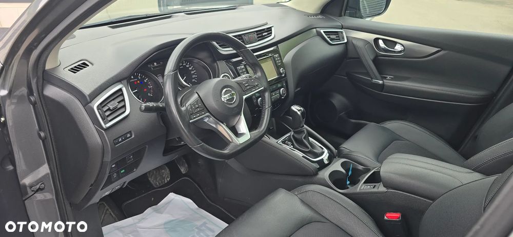Nissan Qashqai 1.2 DIG-T Xtronic TEKNA+ - 9