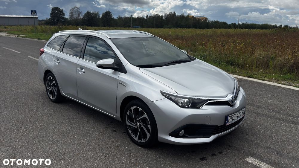 Toyota Auris 1.8 VVT-i Hybrid Automatik Touring Sports Comfort - 3