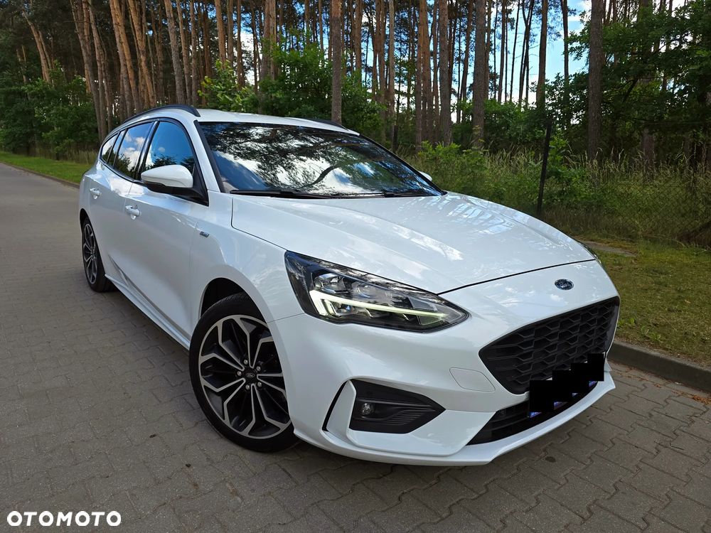 Ford Focus 1.5 EcoBoost ST-Line - 1