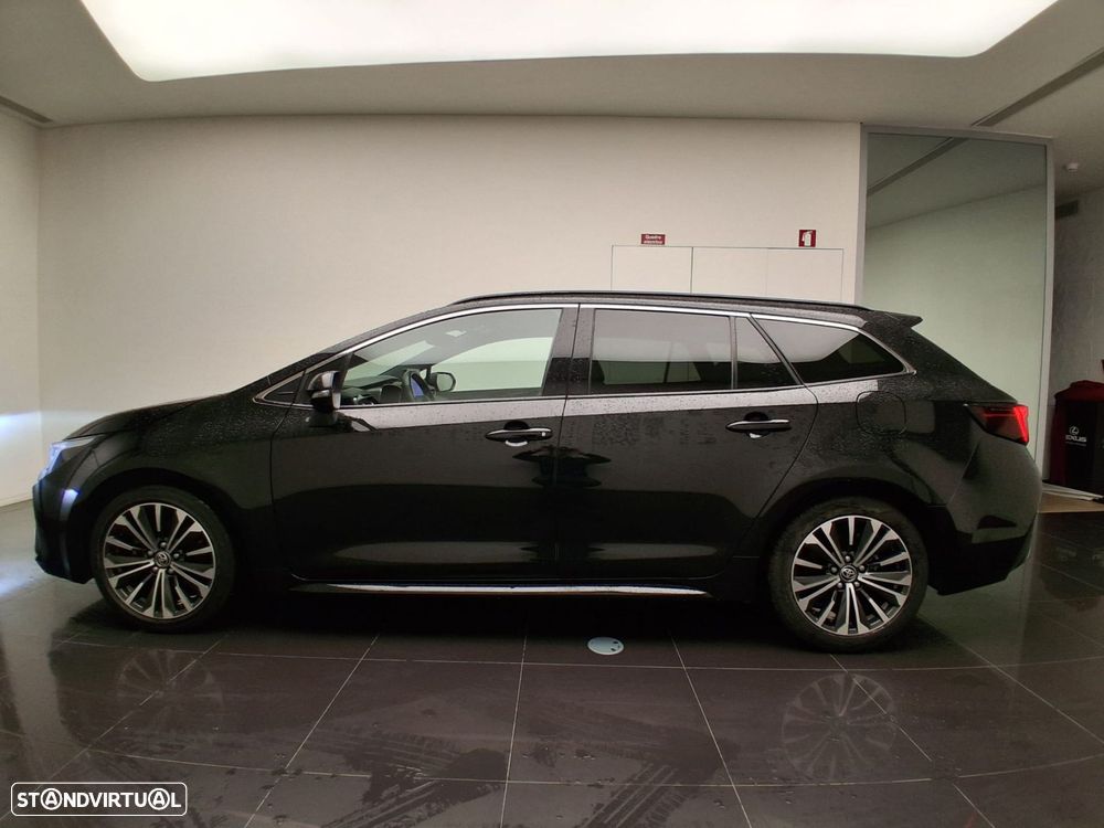 Toyota Corolla Touring Sports 1.8 Hybrid Comfort Plus - 3
