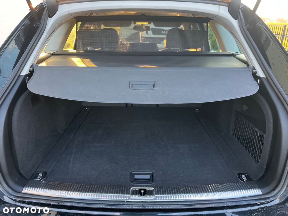 Audi A4 Avant 2.0 TFSI quattro S tronic S line Sportpaket - 22