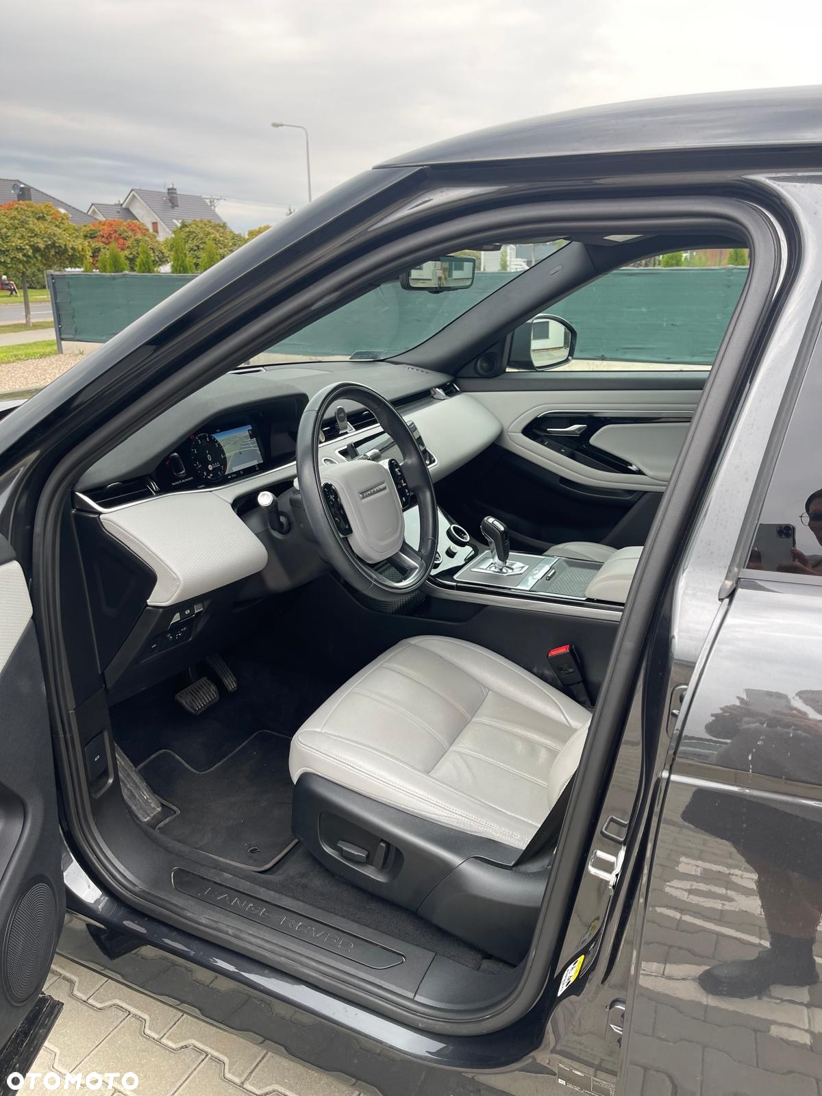 Land Rover Range Rover Evoque - 20