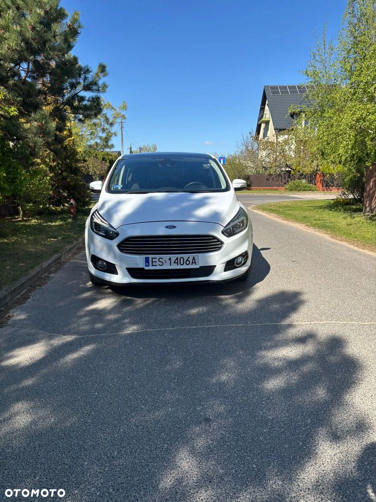 Ford S-Max 2.0 TDCi Titanium PowerShift - 4