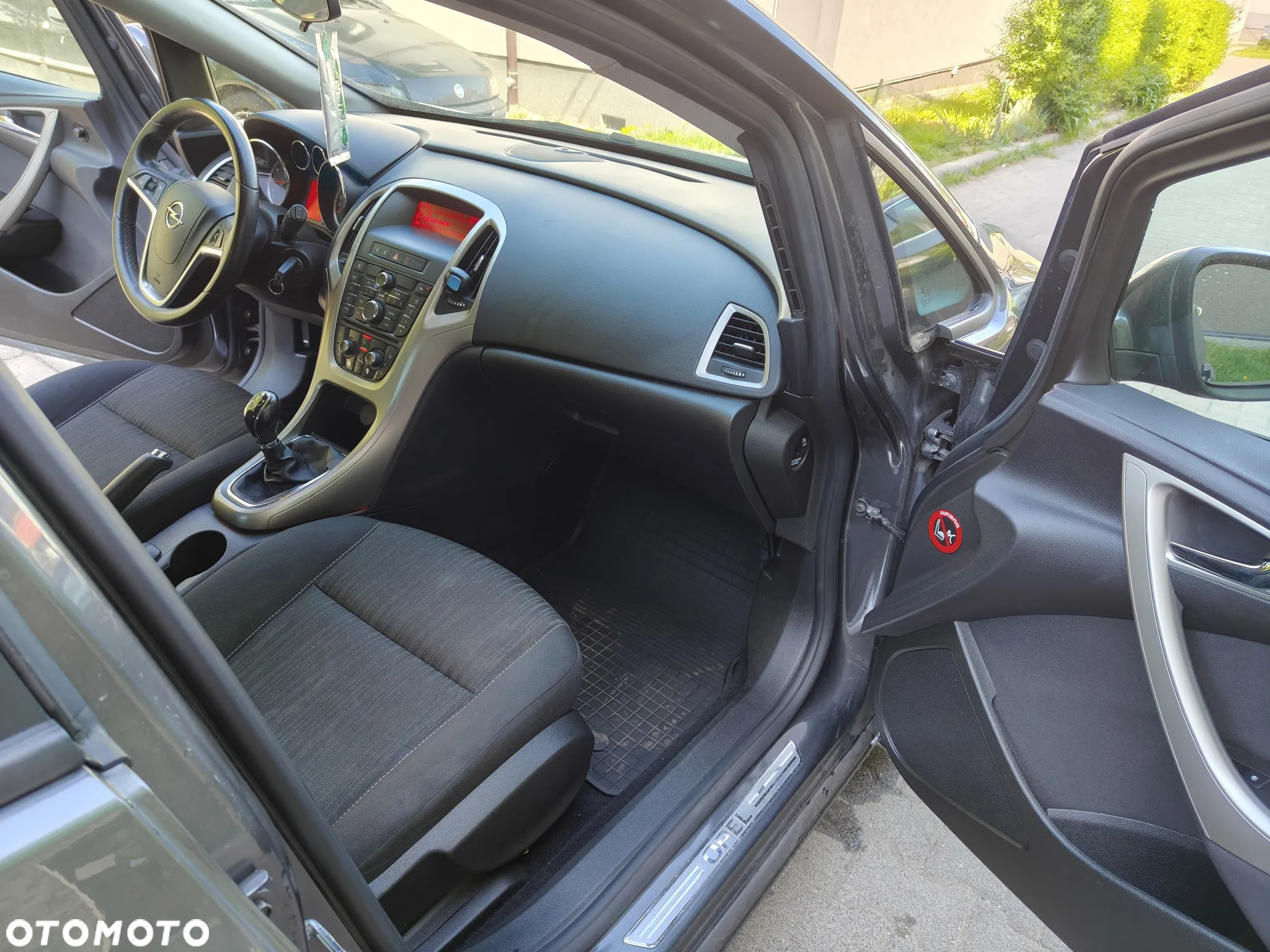 Opel Astra - 10